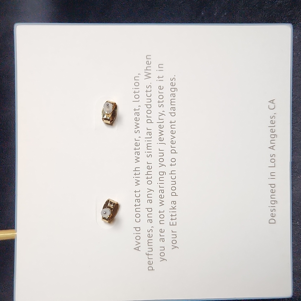 Ettika stacked gold crystal dangle earrings - Picture 4 of 4